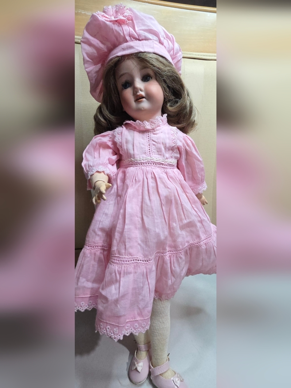 ANTIQUE SIGNED GERMAN BISQUE DOLL EXCELLENT CONDITION